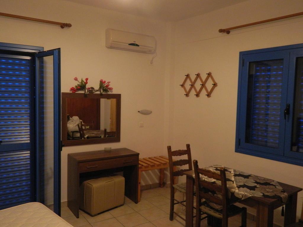 Appartamento Lefka Ori Khóra Sfakíon Camera foto